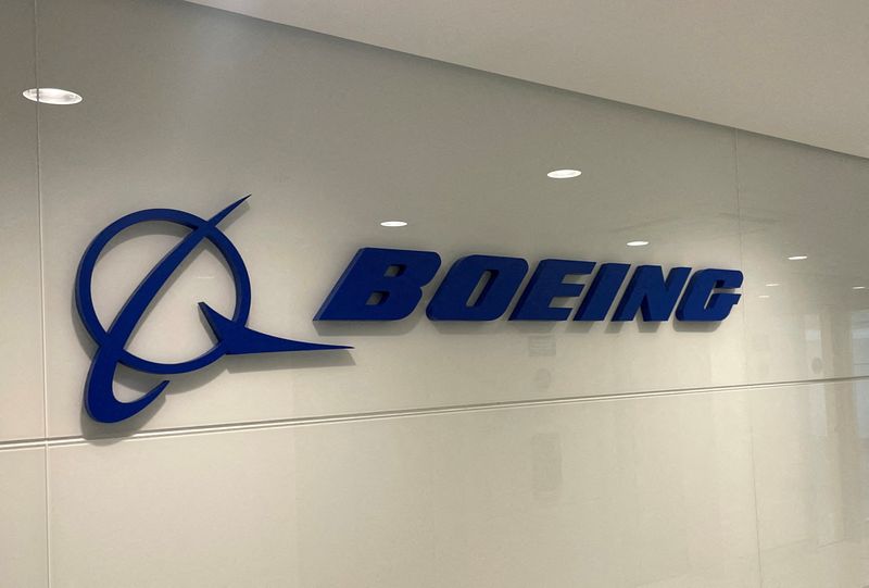 boeing-names-insider-chris-raymond-as-head-of-aftermarket-business