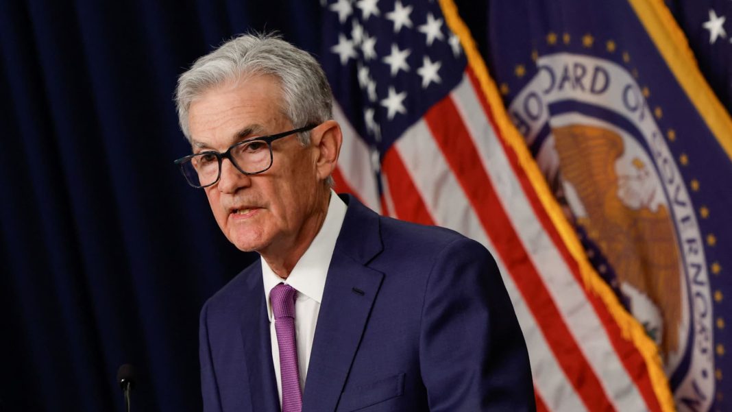 powell-insists-the-fed-will-move-carefully-on-rate-cuts,-with-probably-fewer-than-the-market-expects